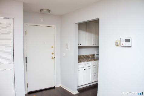 40 California Street Stratford CT 06615