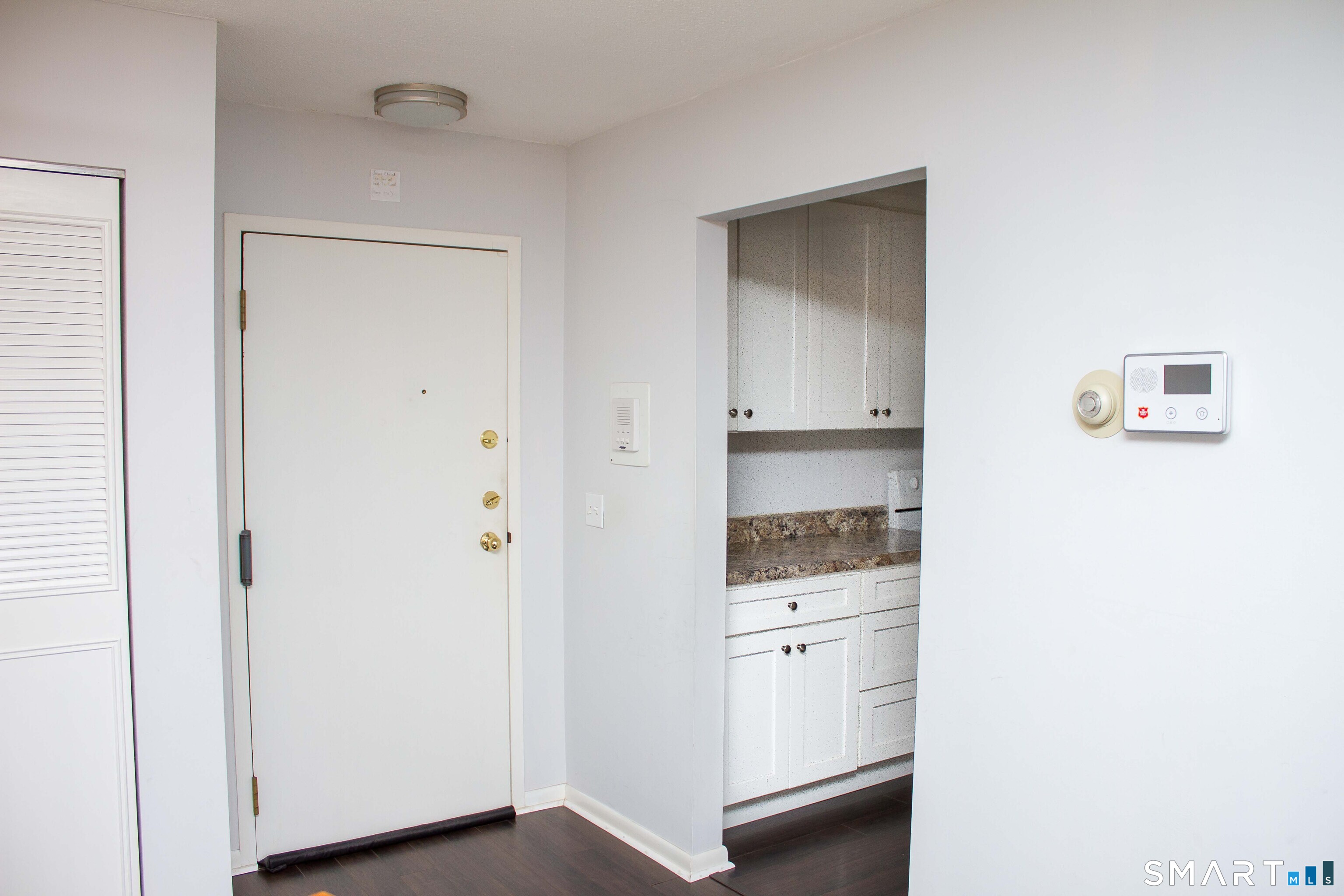40 California Street Stratford CT 06615