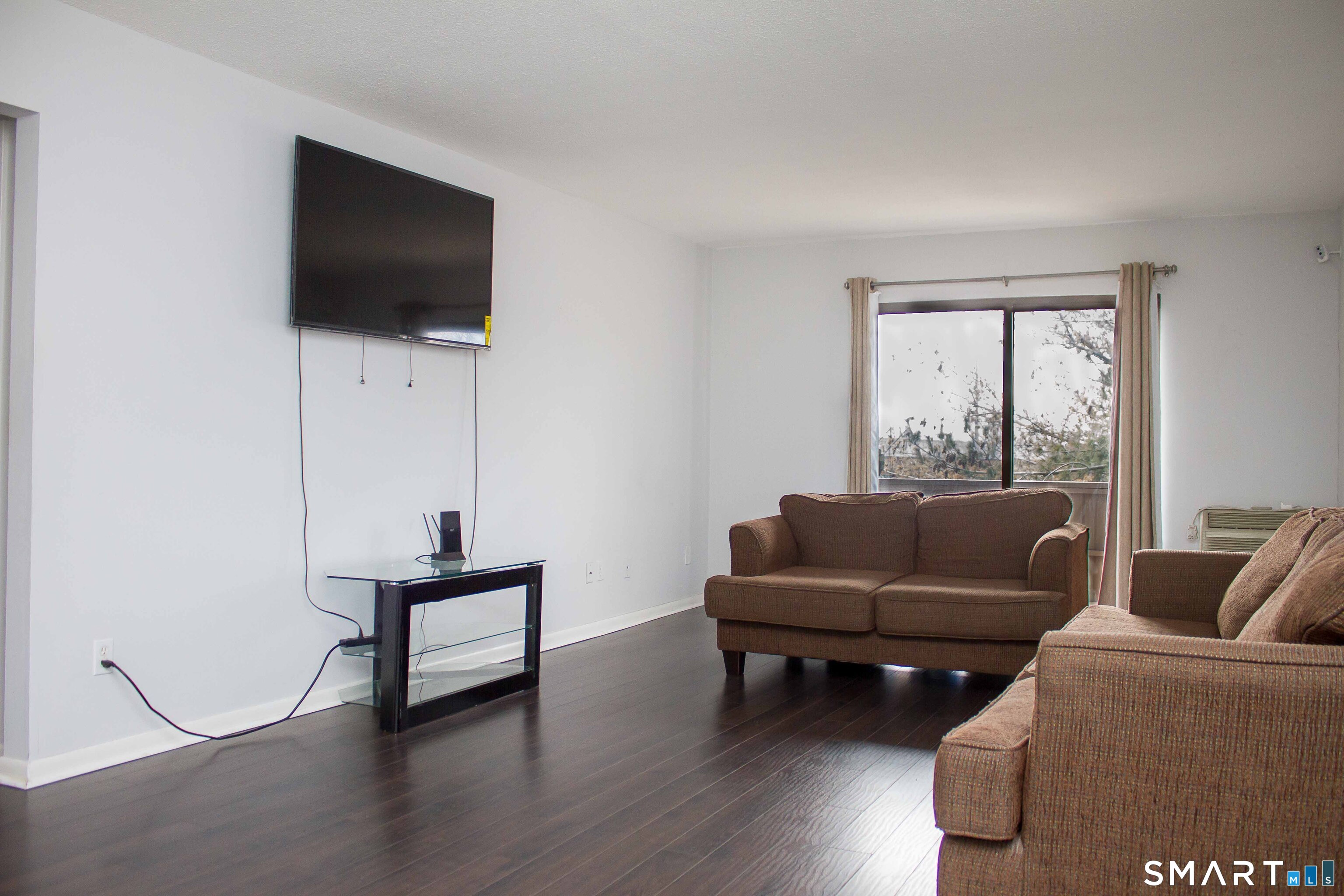 40 California Street Stratford CT 06615