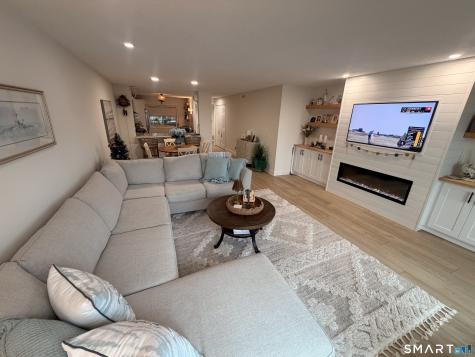 5 Mansfield Grove Road East Haven CT 06512