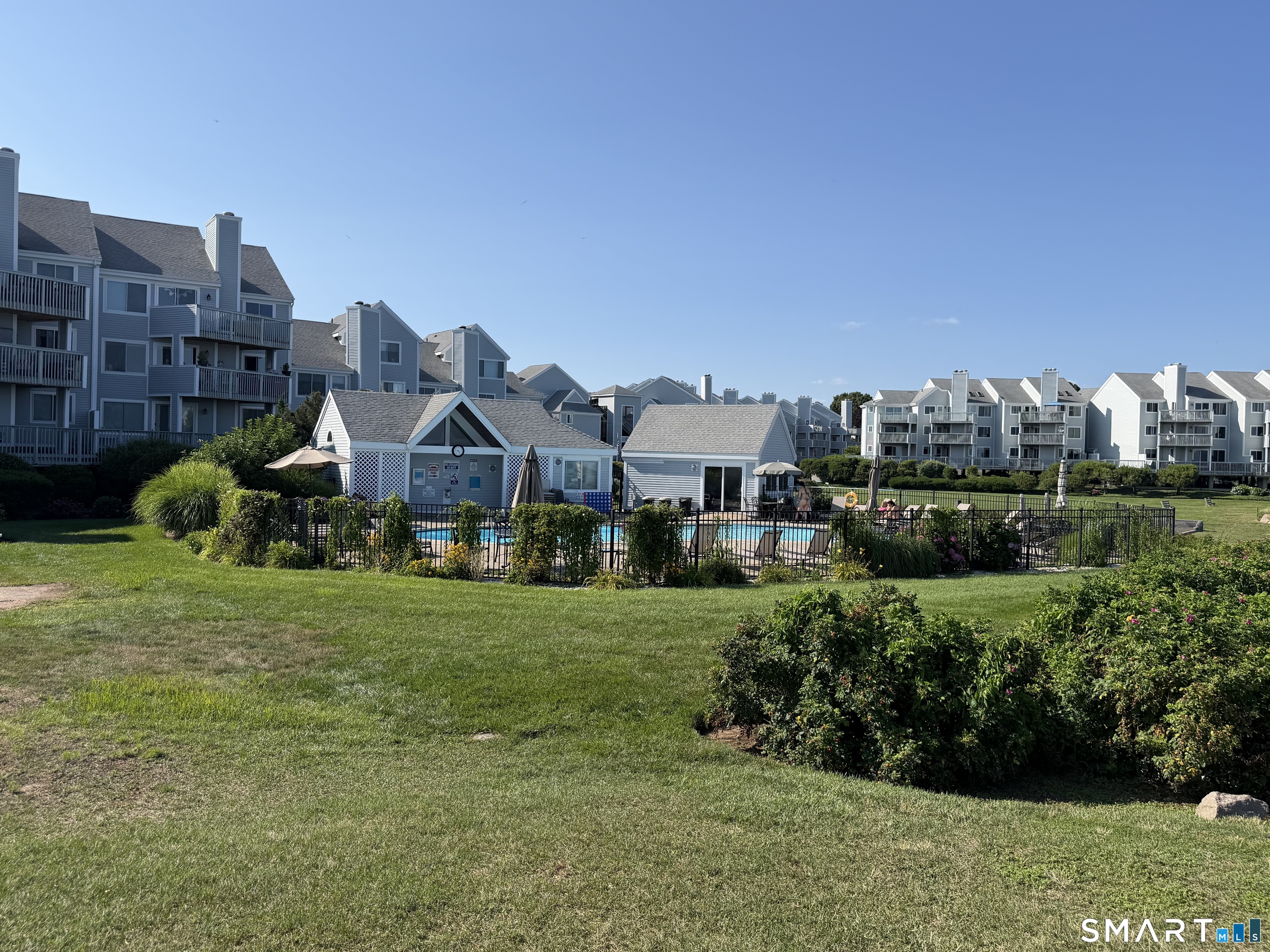 5 Mansfield Grove Road East Haven CT 06512