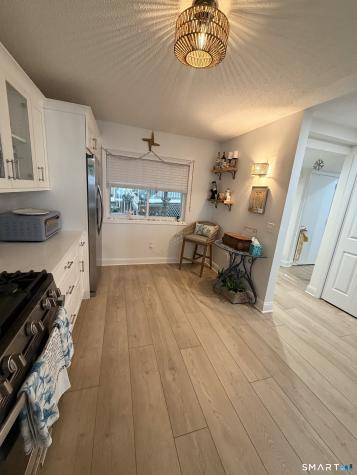 5 Mansfield Grove Road East Haven CT 06512