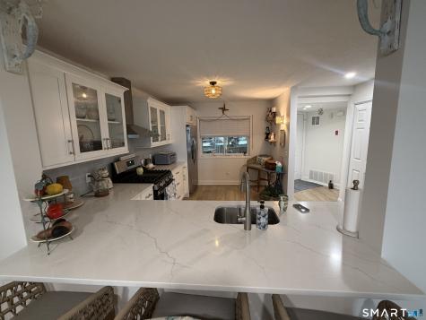 5 Mansfield Grove Road East Haven CT 06512