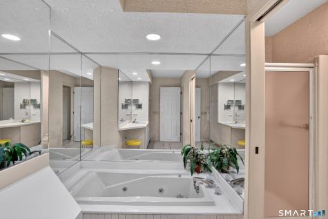 26 Paisley Lane Fairfield CT 06825