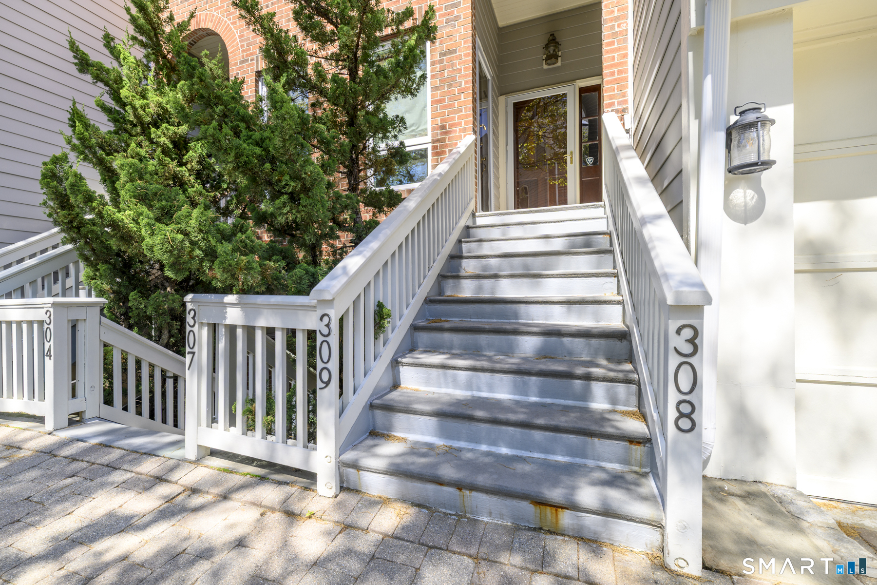 123 Harbor Drive Stamford CT 06902