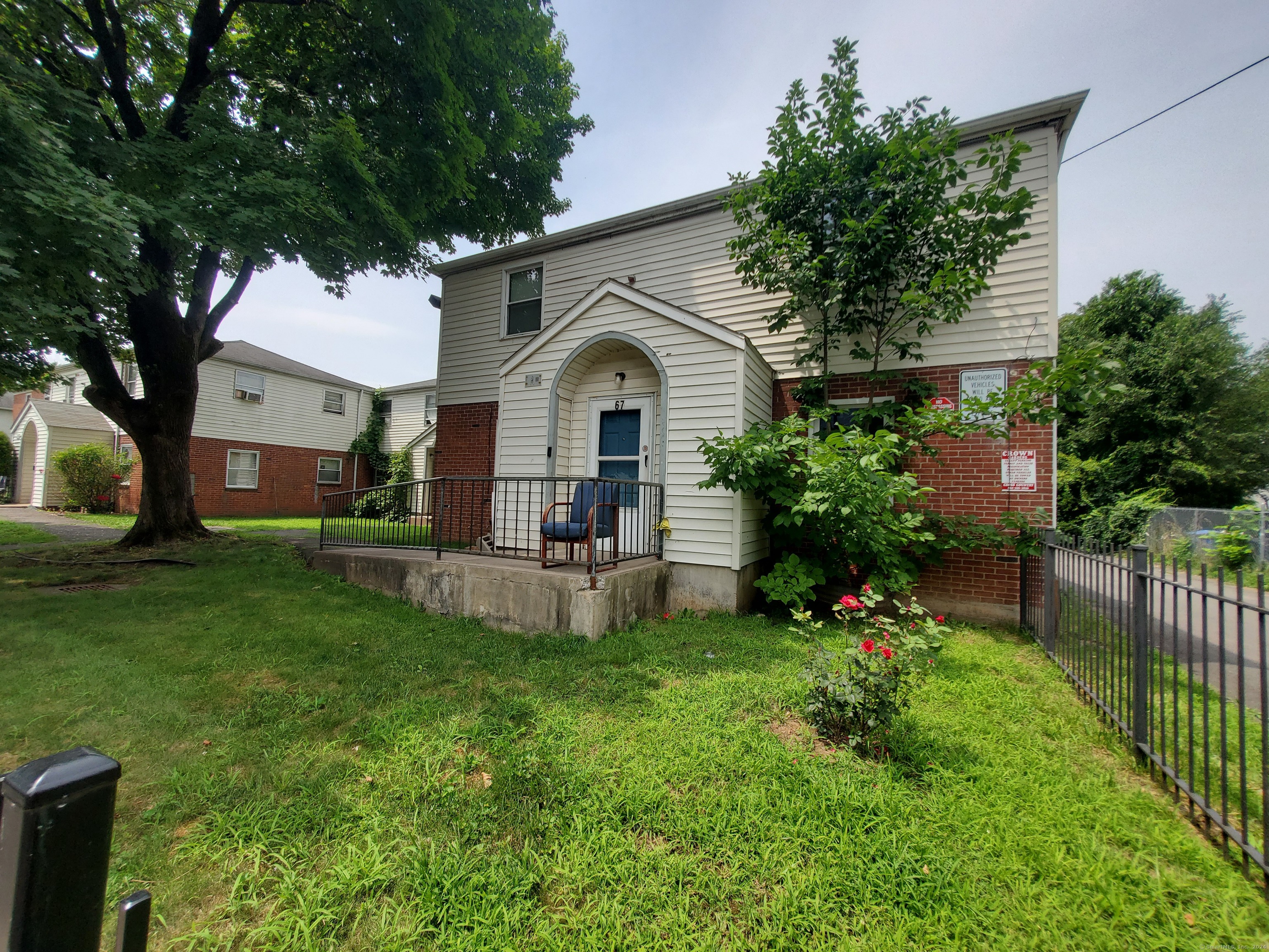 67 Enfield Street Hartford CT 06112