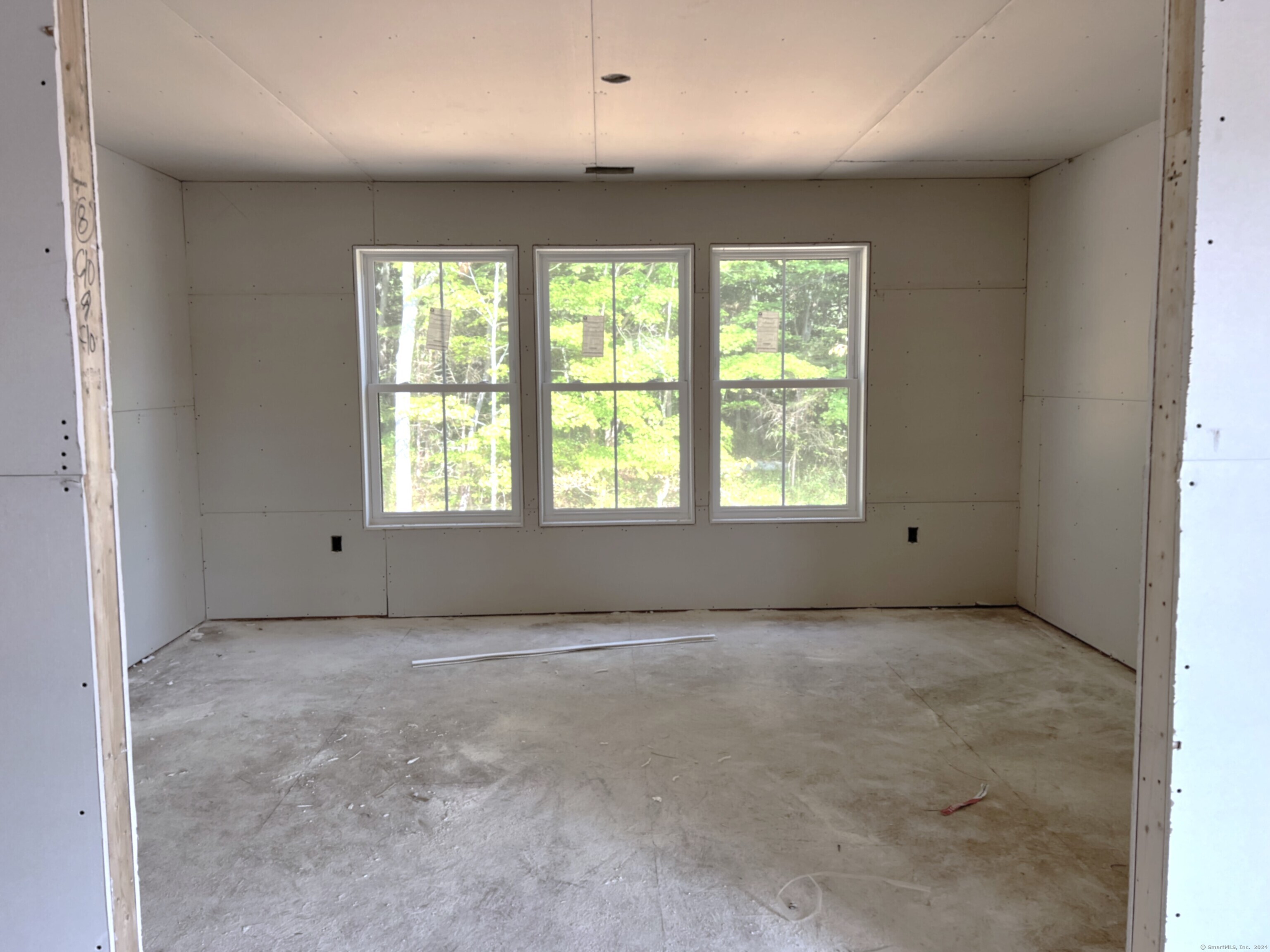 12 Village Circle Guilford CT 06437