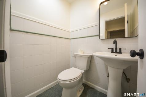 32 Towne House Road Hamden CT 06514