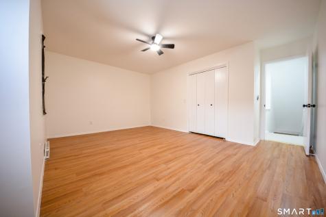 32 Towne House Road Hamden CT 06514