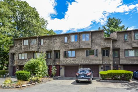 32 Towne House Road Hamden CT 06514