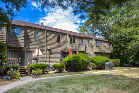 32 Towne House Road Hamden CT 06514