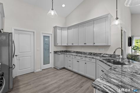 4 Henry Drive Plainfield CT 06354