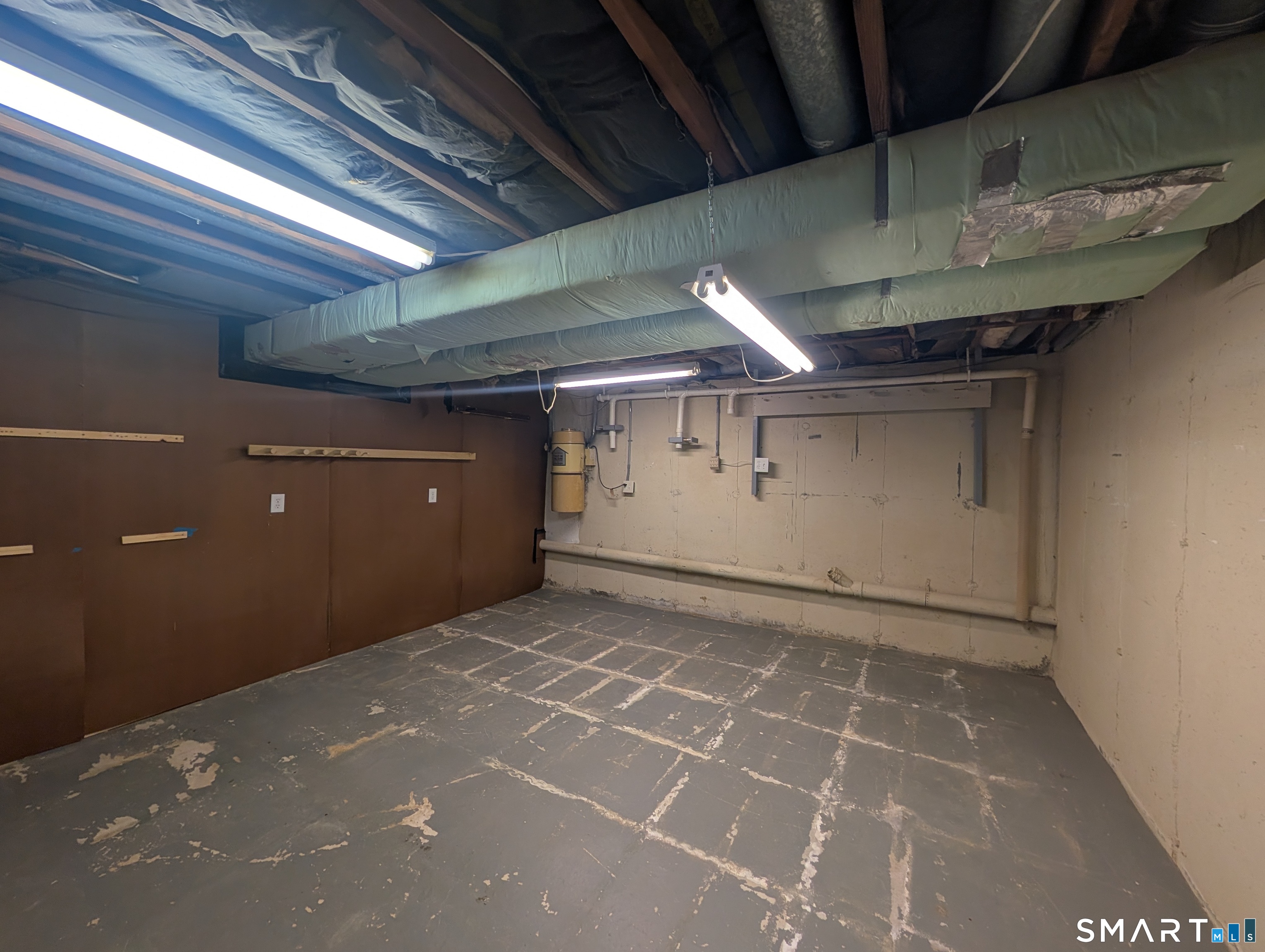 230 Shagbark Drive Derby CT 06418