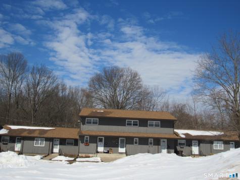 138 Williamstown Court Newington CT 06111