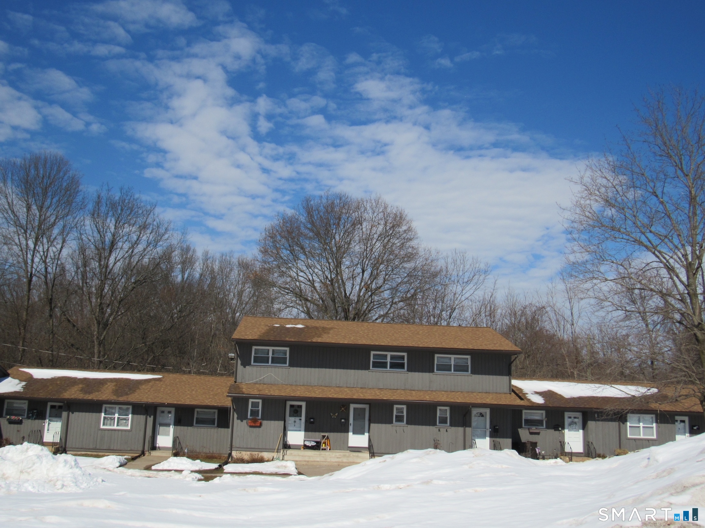 138 Williamstown Court Newington CT 06111