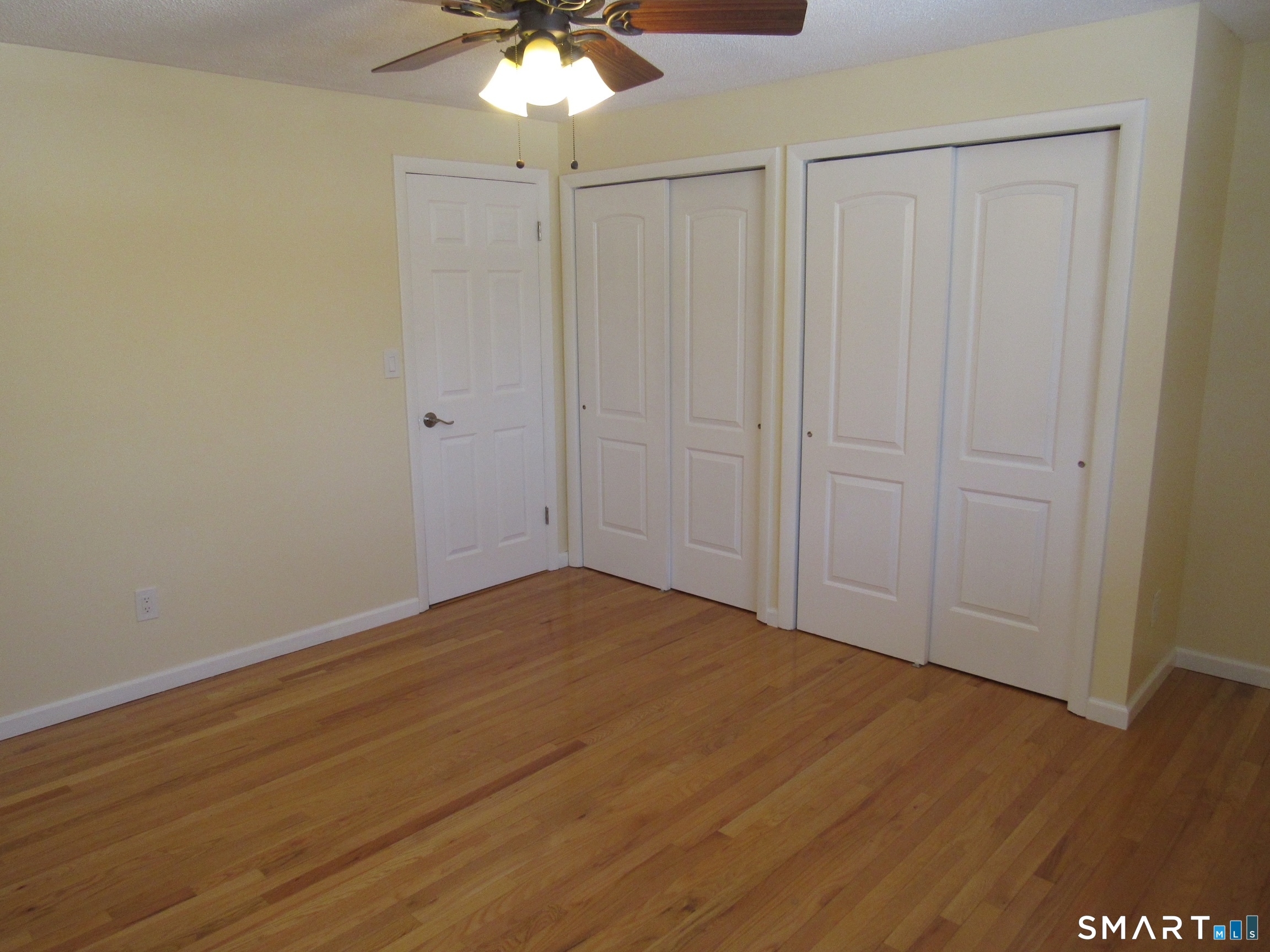 138 Williamstown Court Newington CT 06111