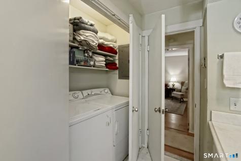 1041 Heritage Village Southbury CT 06488