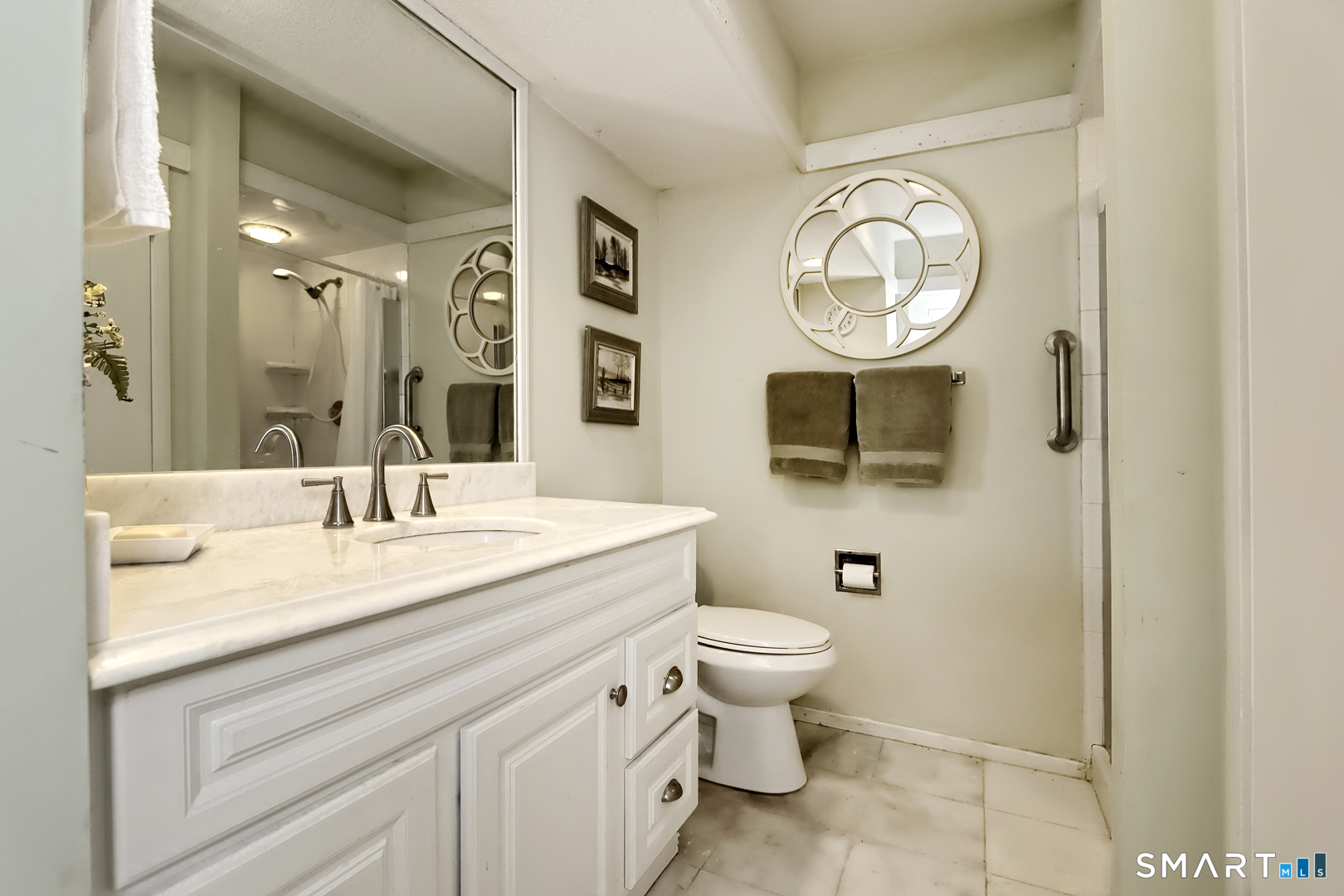 1041 Heritage Village Southbury CT 06488