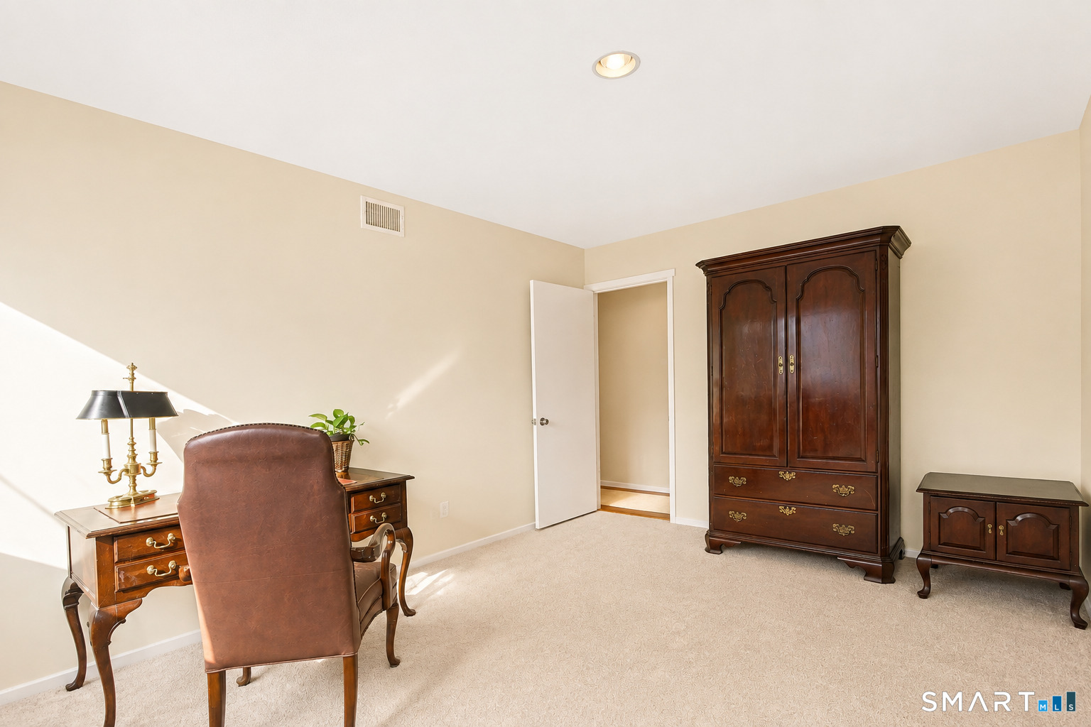 1041 Heritage Village Southbury CT 06488