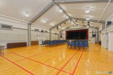 1041 Heritage Village Southbury CT 06488