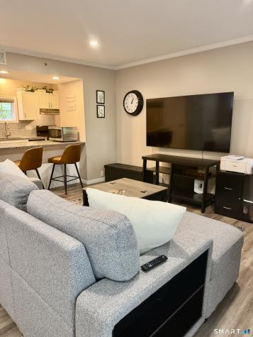 1113 Old Pond Lane Norwich CT 06360