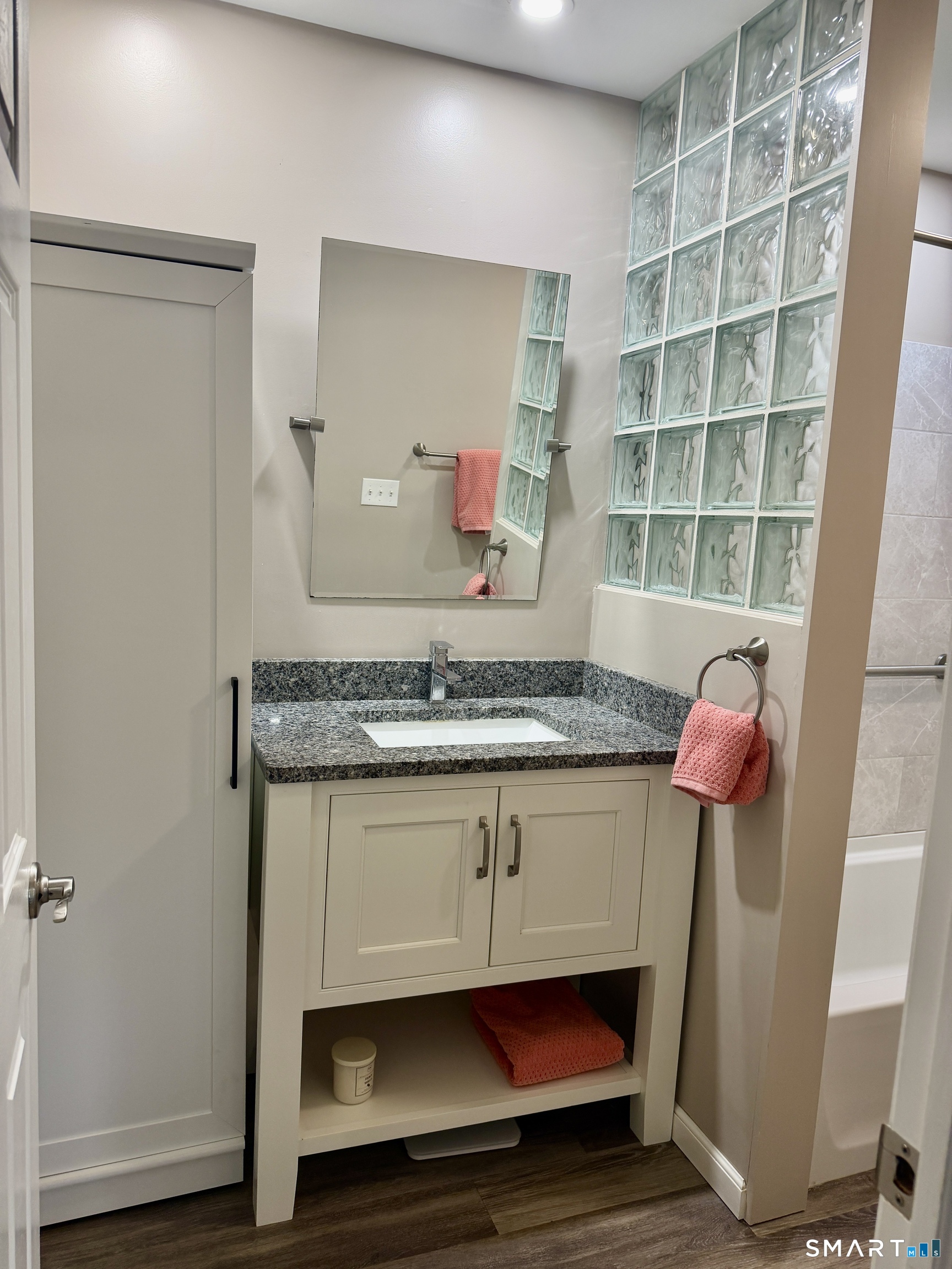 1113 Old Pond Lane Norwich CT 06360