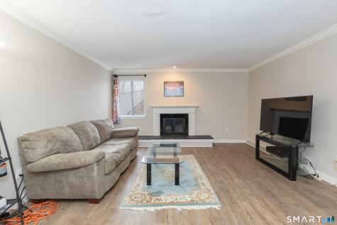 50 Hollister South Way Glastonbury CT 06033