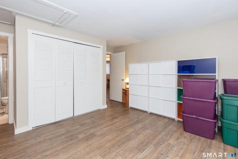 50 Hollister South Way Glastonbury CT 06033