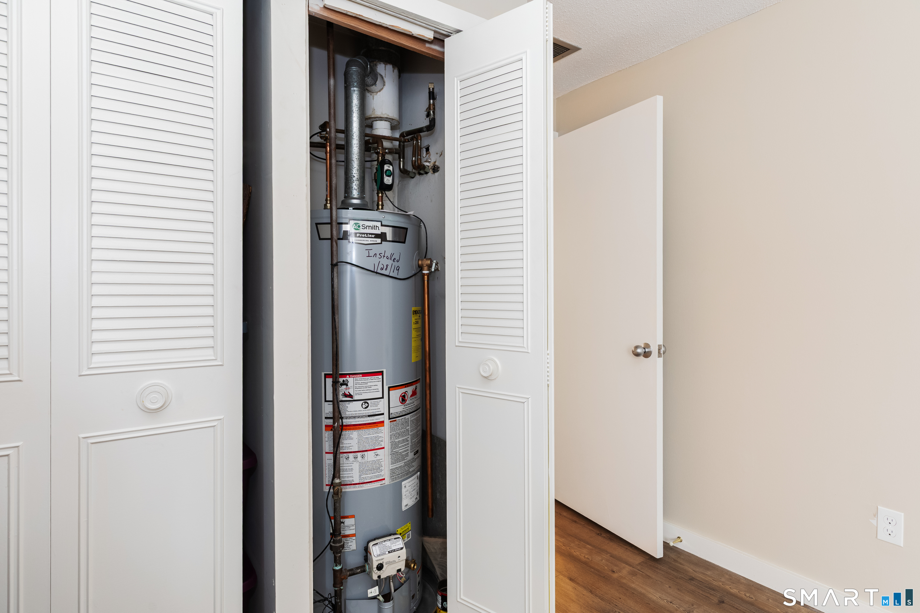 50 Hollister South Way Glastonbury CT 06033