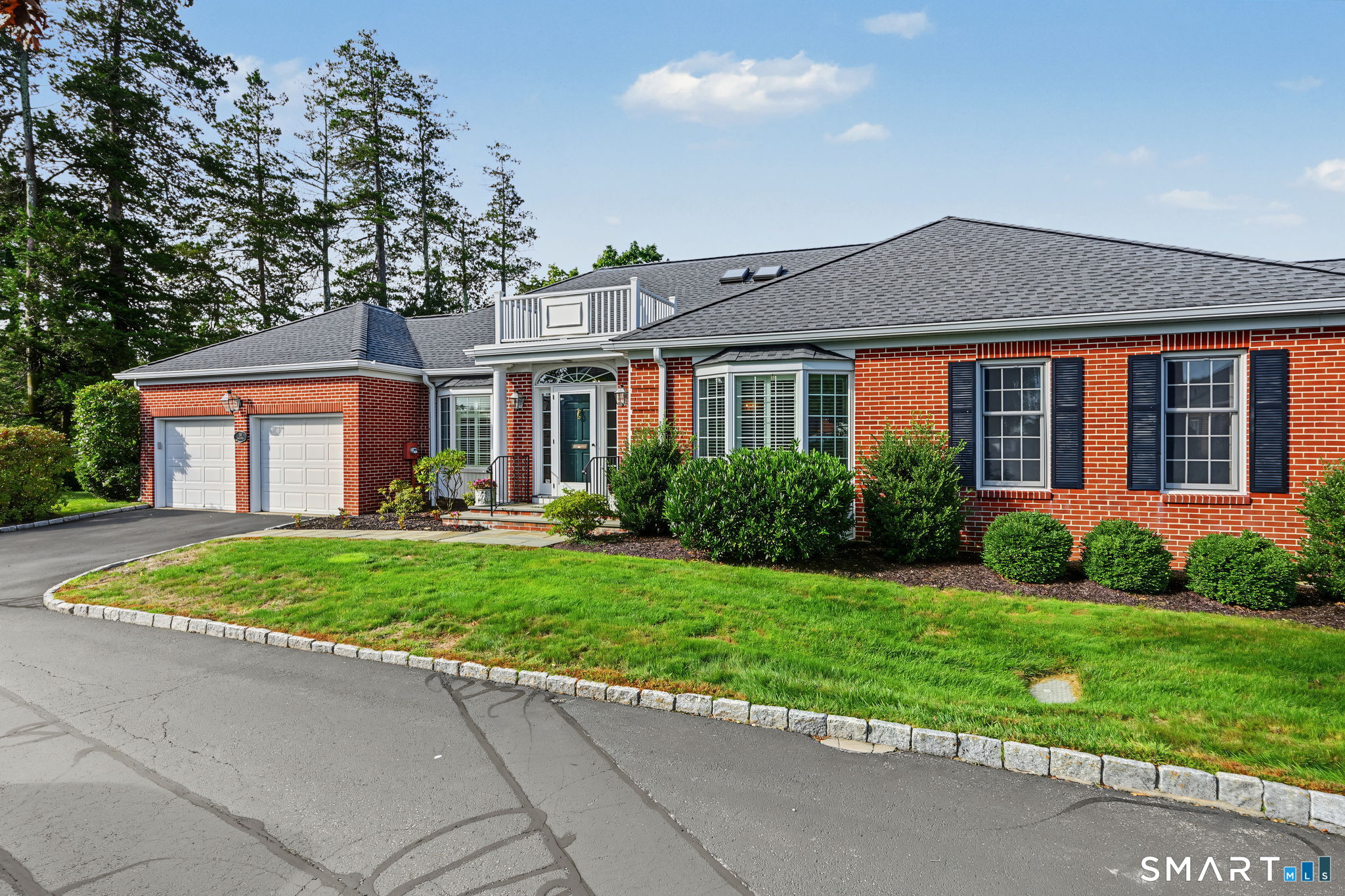 39 Bank Street New Canaan CT 06840