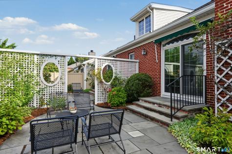 39 Bank Street New Canaan CT 06840
