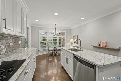 39 Bank Street New Canaan CT 06840