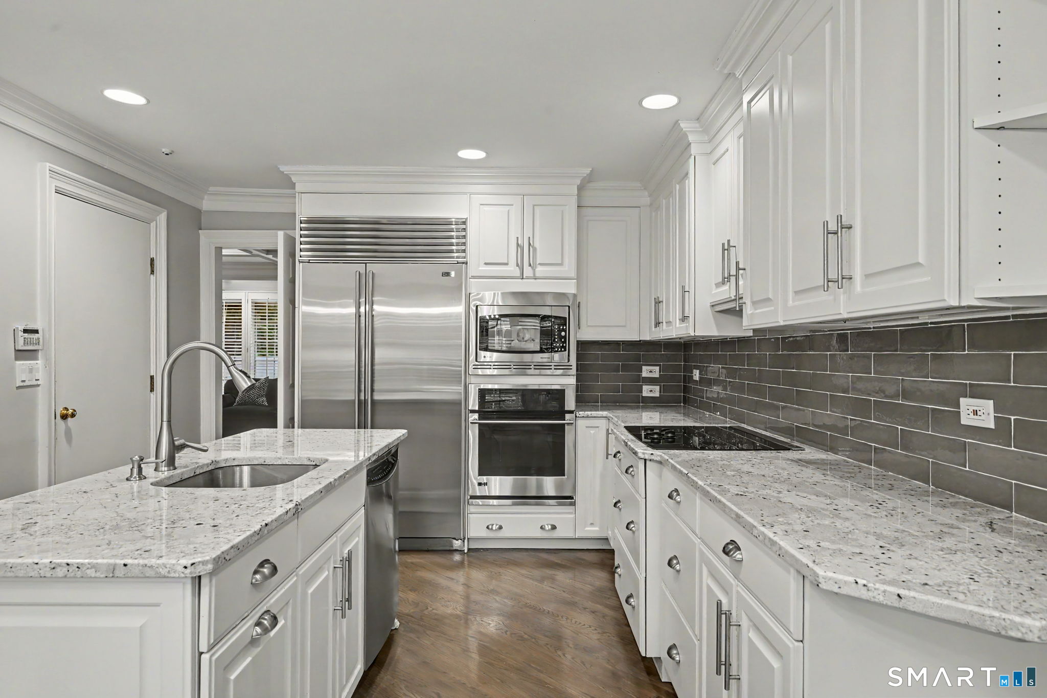 39 Bank Street New Canaan CT 06840
