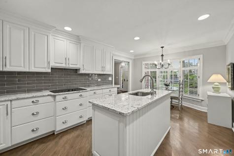 39 Bank Street New Canaan CT 06840