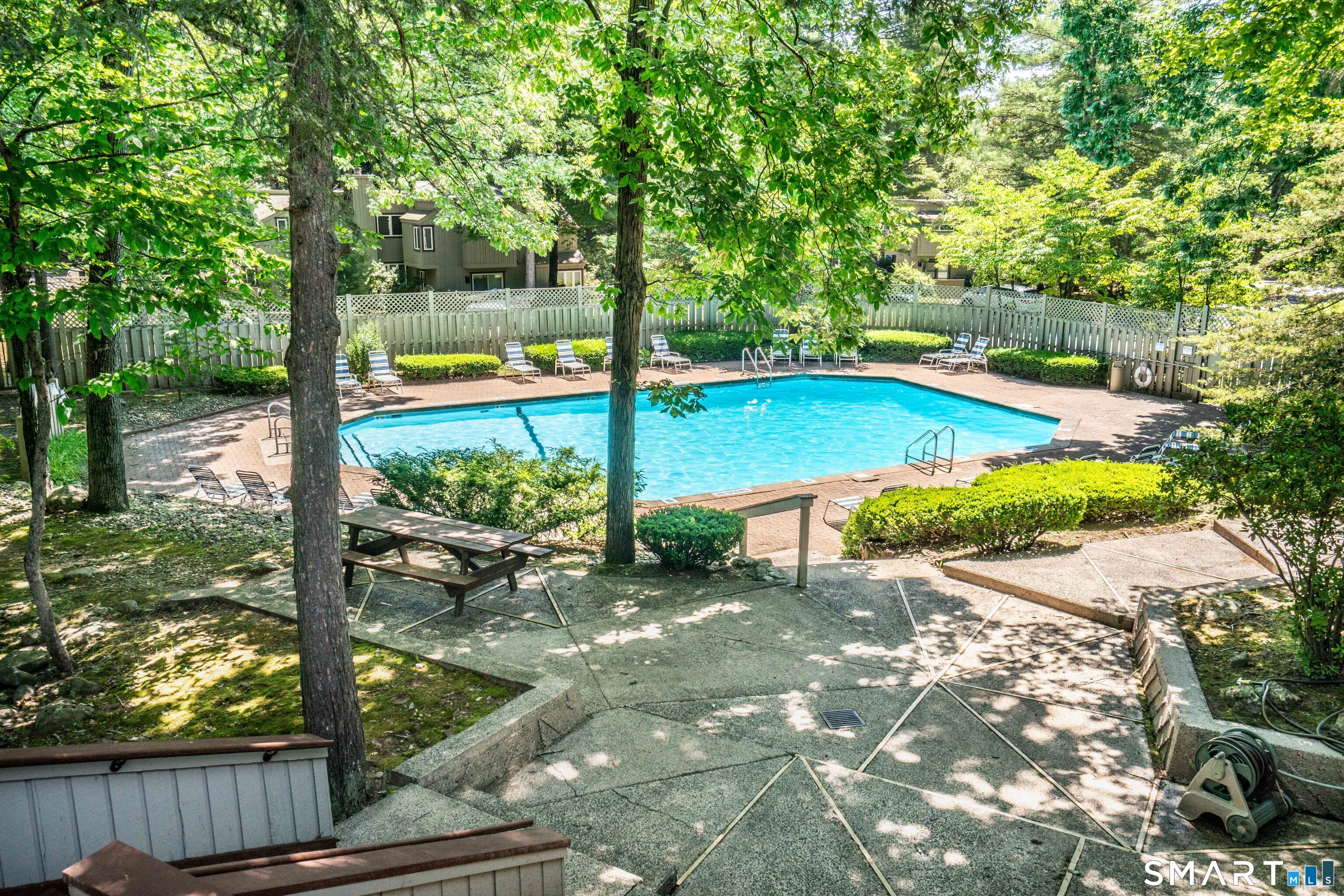 11 Byrne Court Farmington CT 06032