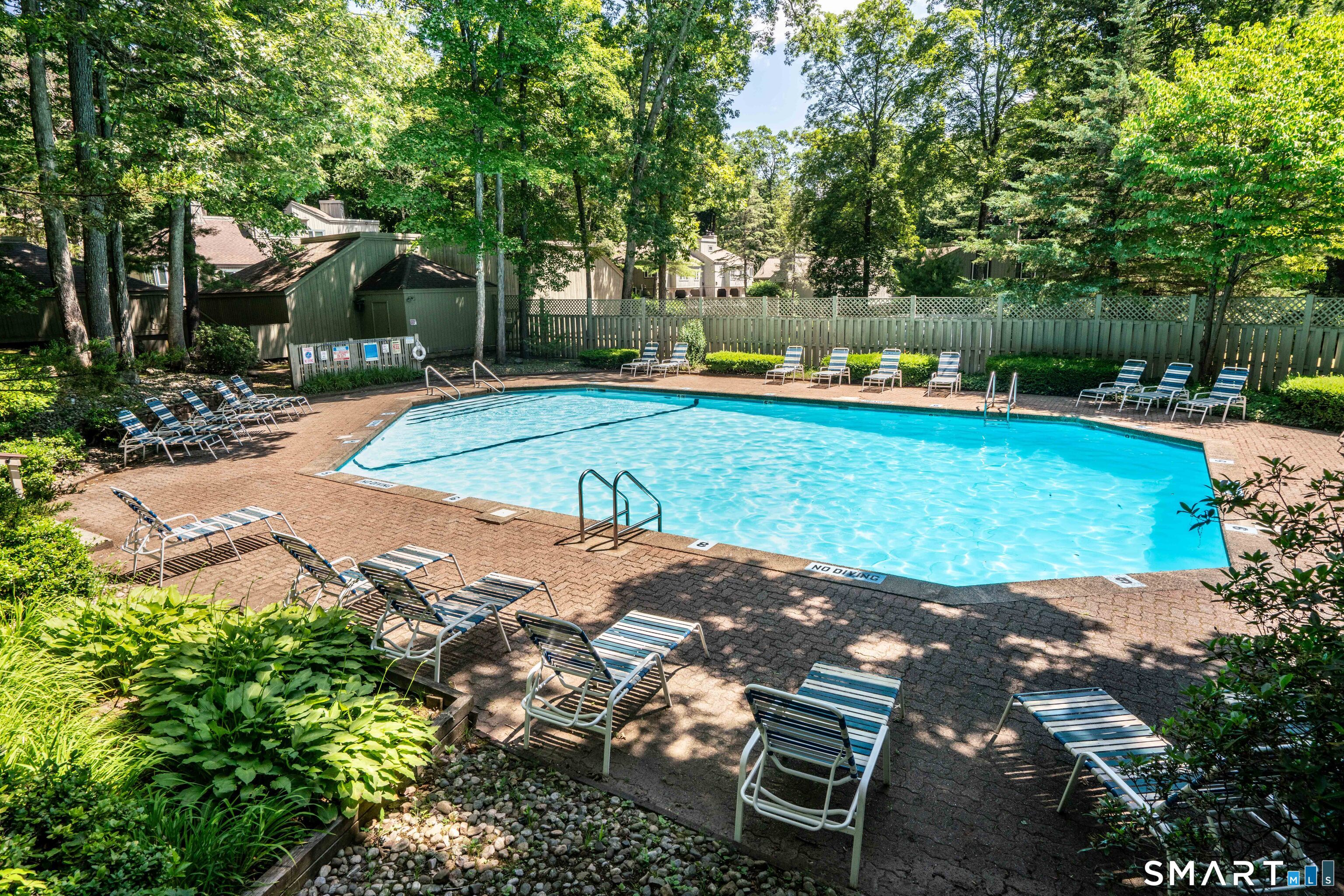 11 Byrne Court Farmington CT 06032