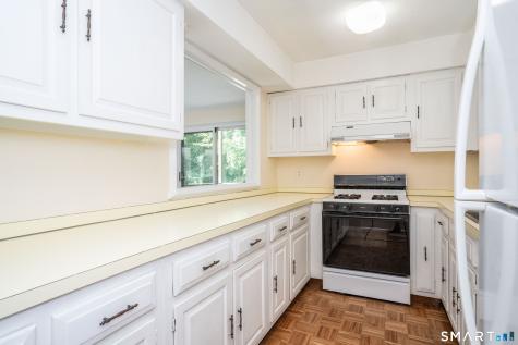 11 Byrne Court Farmington CT 06032