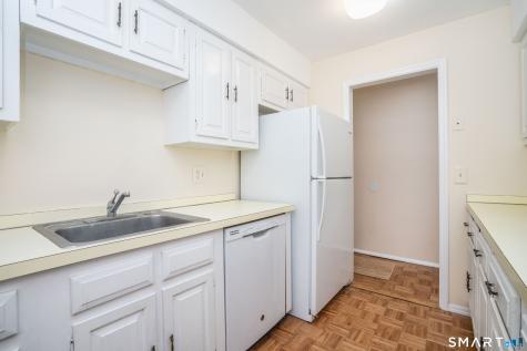 11 Byrne Court Farmington CT 06032