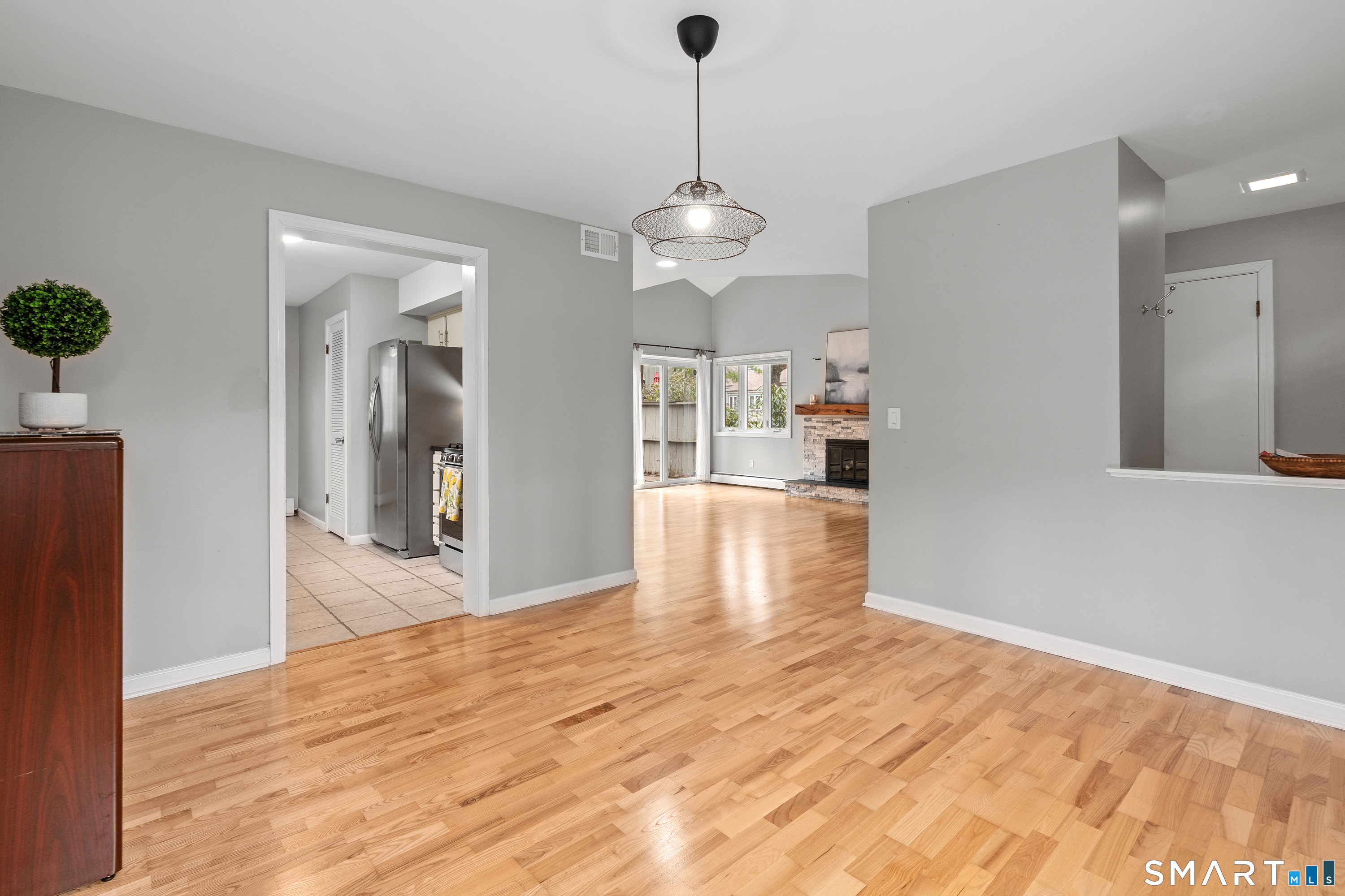 13 Byrne Court Farmington CT 06032