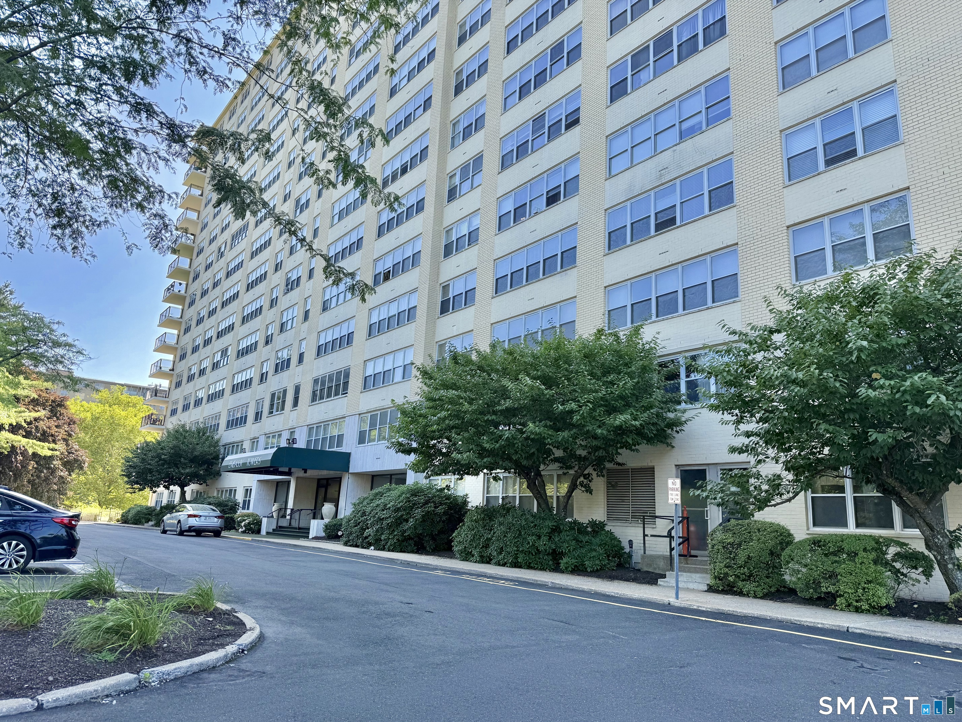 2625 Park Avenue Bridgeport CT 06604