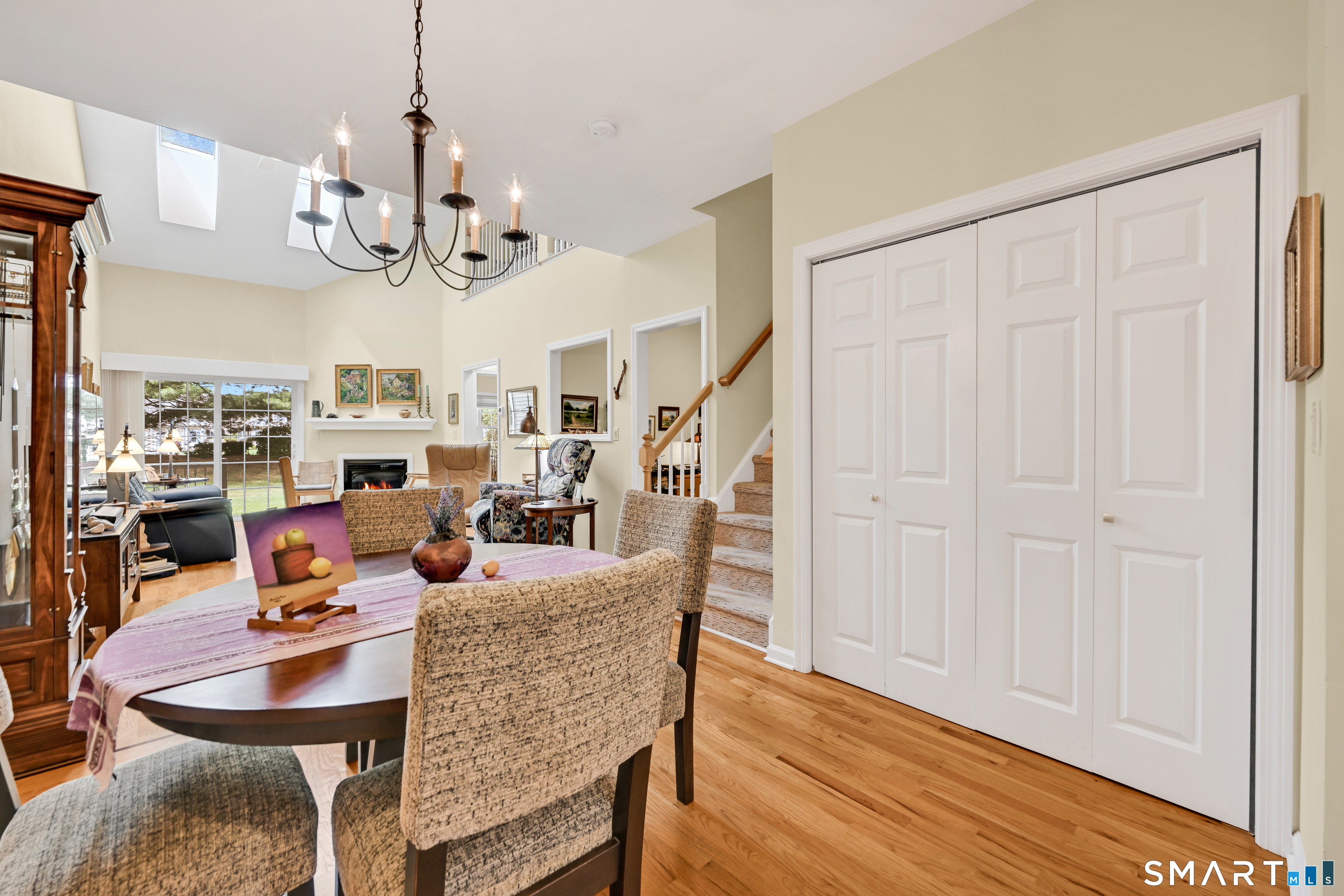 511 Elm Street North Haven CT 06473
