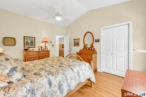 511 Elm Street North Haven CT 06473