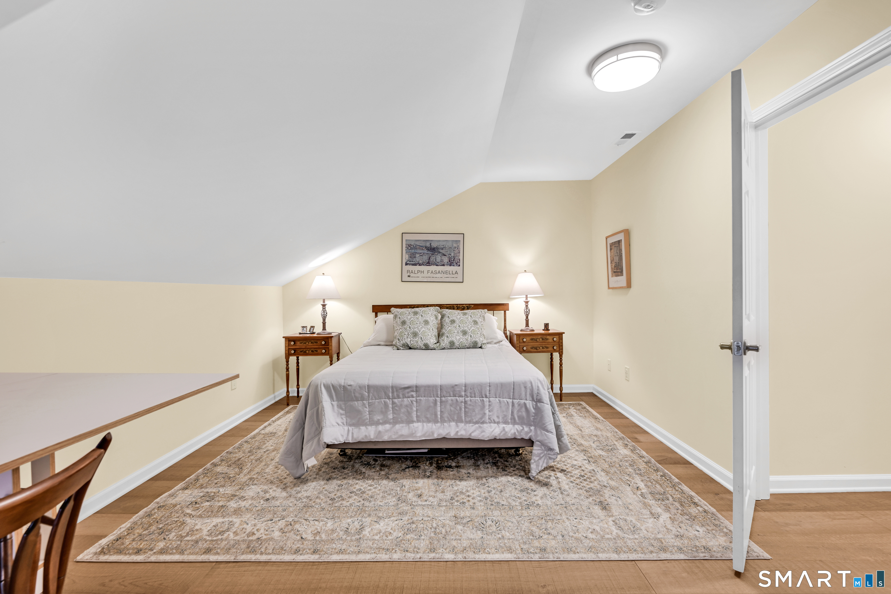 511 Elm Street North Haven CT 06473