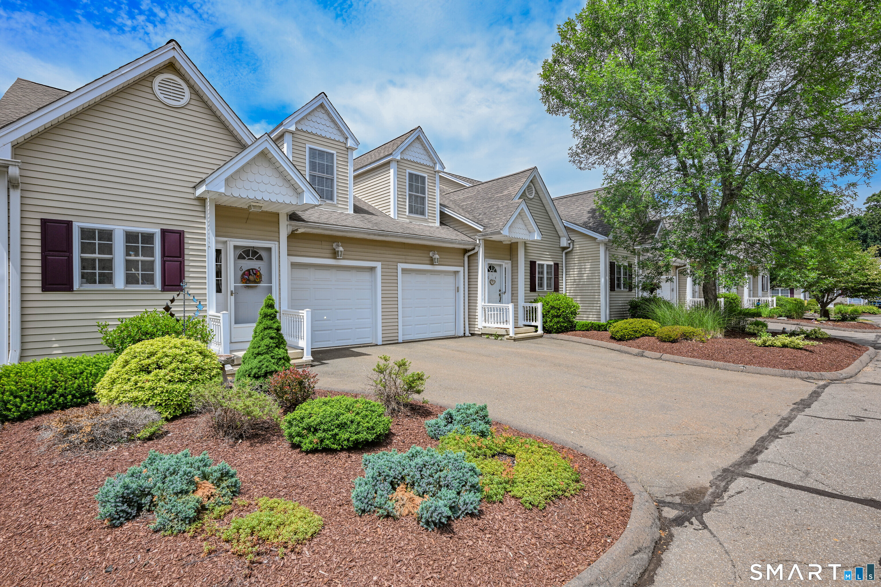 511 Elm Street North Haven CT 06473