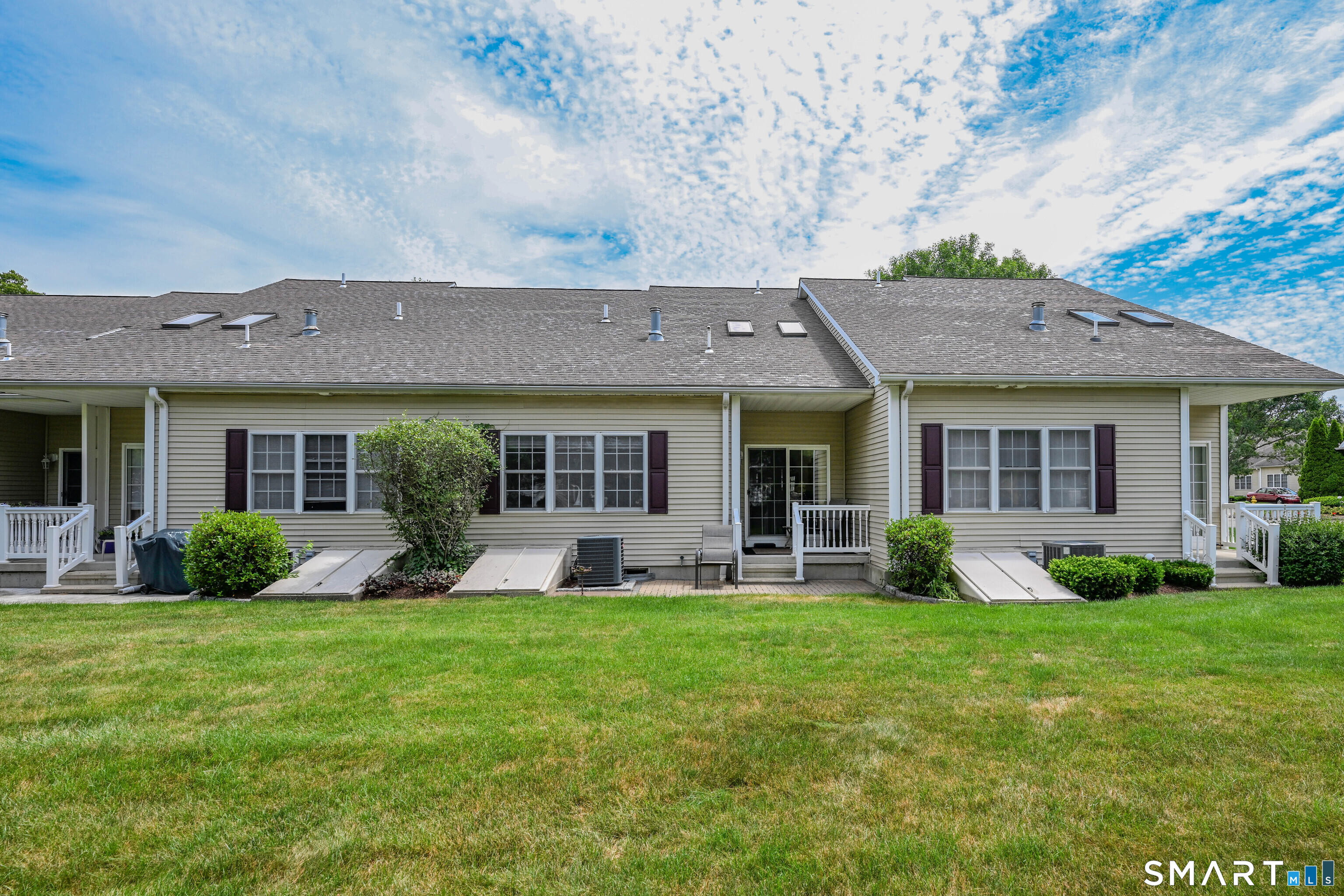511 Elm Street North Haven CT 06473