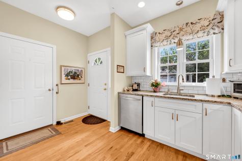 511 Elm Street North Haven CT 06473