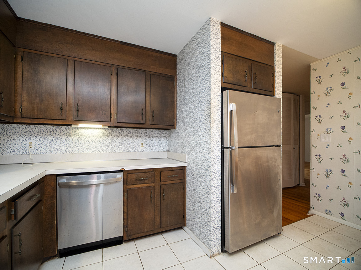 78 Charlton Hill Road Hamden CT 06518