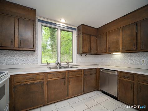 78 Charlton Hill Road Hamden CT 06518