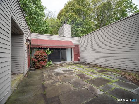 78 Charlton Hill Road Hamden CT 06518