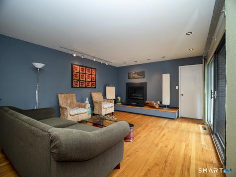 78 Charlton Hill Road Hamden CT 06518